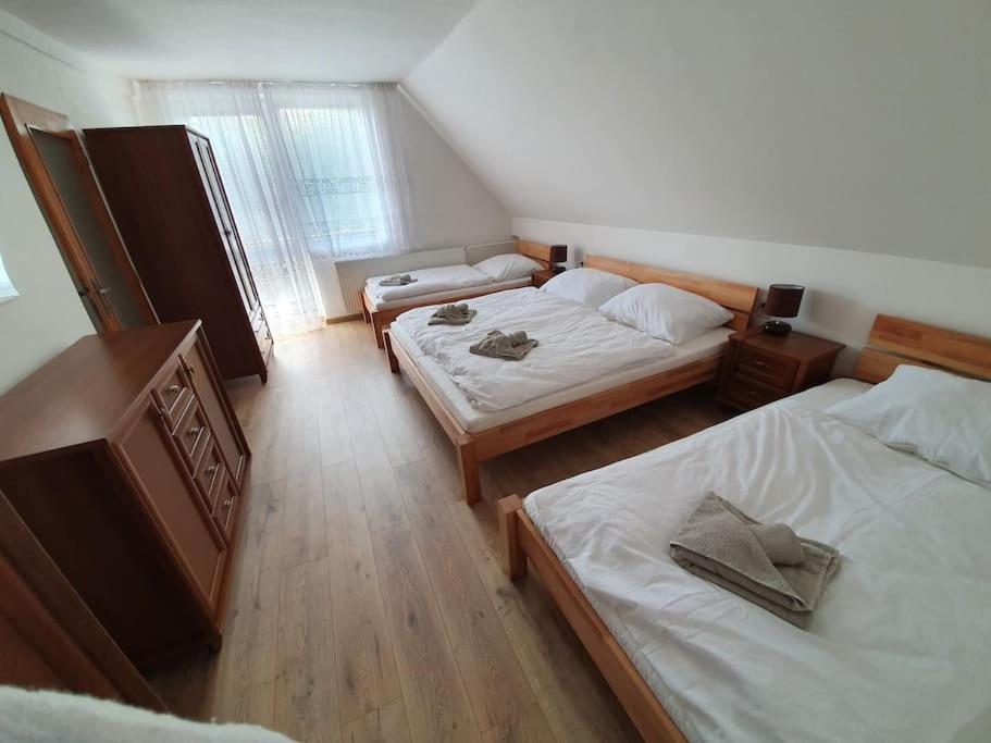 Chata Damal Pri Liptovskej Mare Žiar Exterior photo