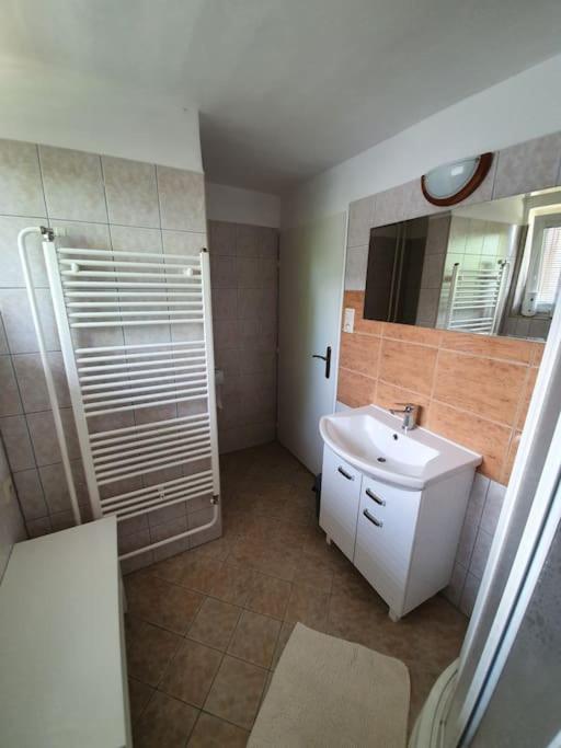 Chata Damal Pri Liptovskej Mare Žiar Exterior photo